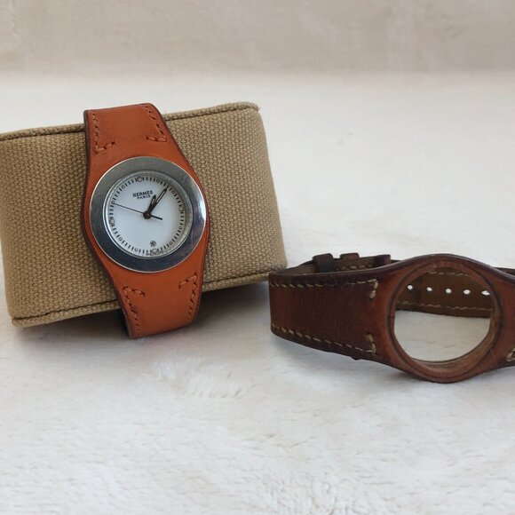 Hermès Arne HA3.210 Women's Quartz Watch - Picture 8 of 10